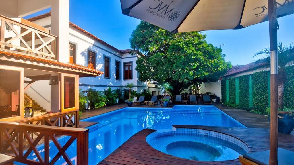 Piscina da Casa de St. Antônio Hotel Boutique em pousadas na Rota das Emoções.