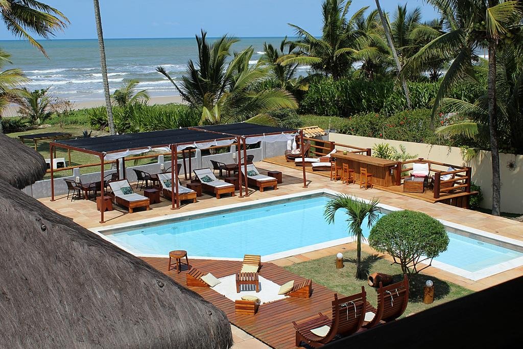 piscina da Pousada dos Hibiscus