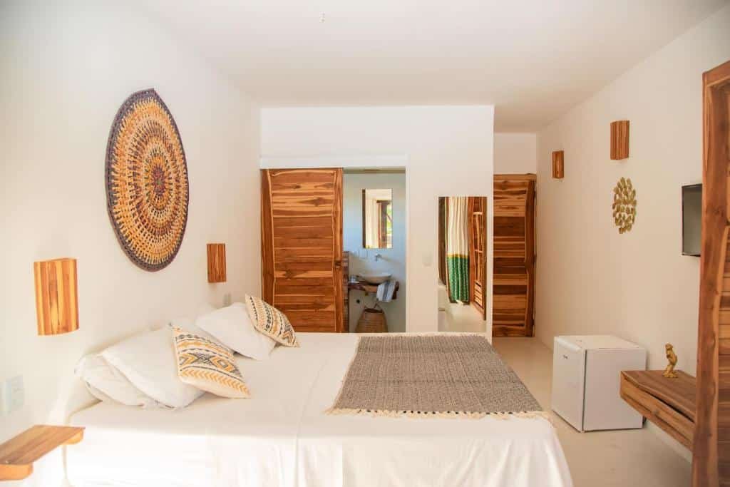 Quarto amplo da Casa Elea.