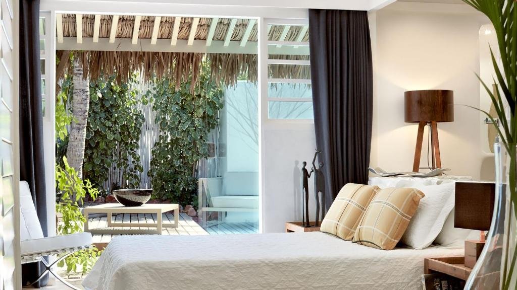 Quarto do The Chili Beach Private Resort em onde ficar na Rota das Emoções.